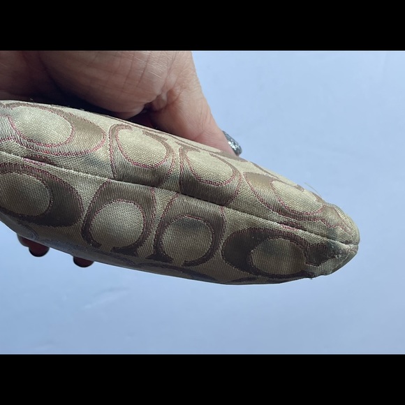 Coach double zip wallet/wristlet - Picture 3 of 9